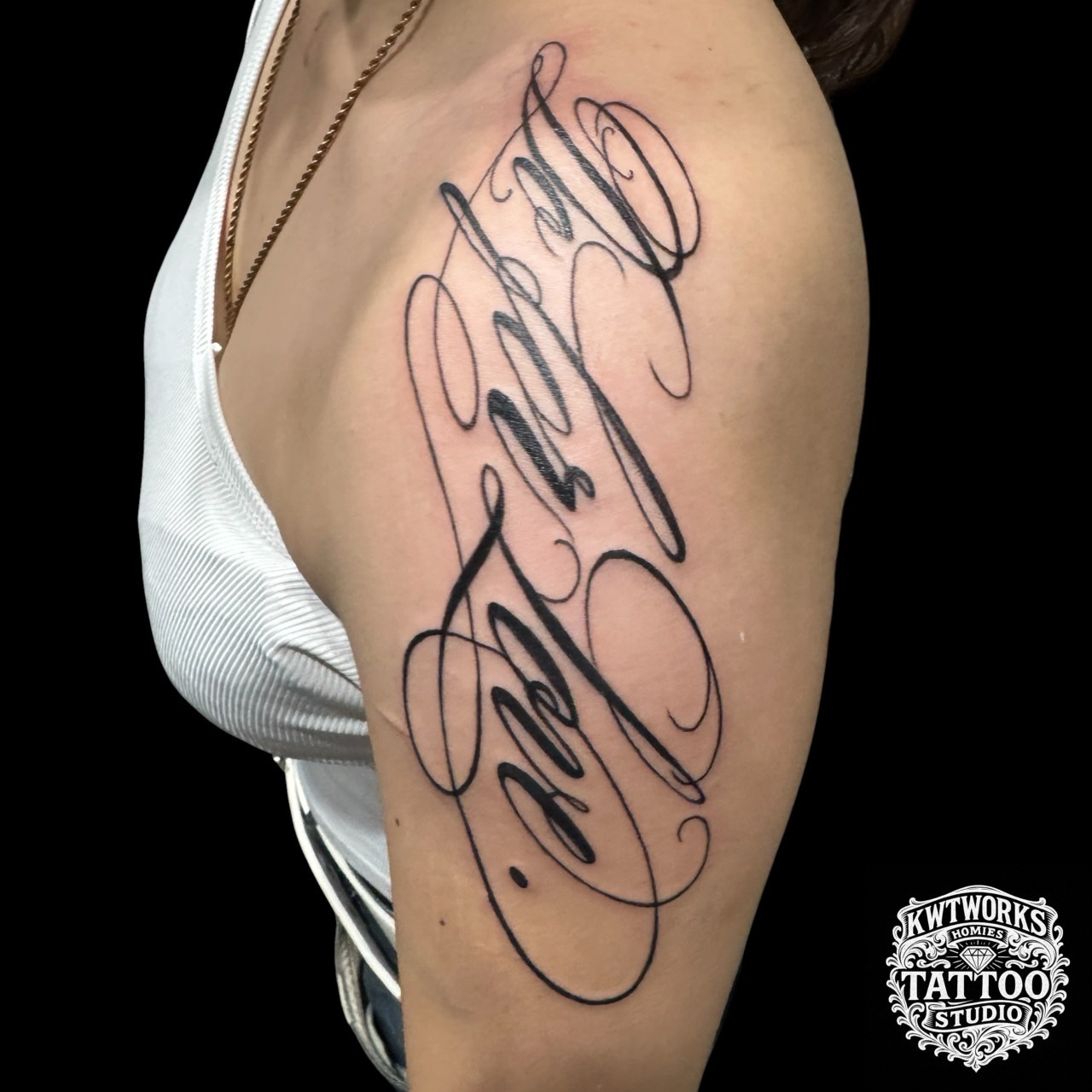 LETTERING